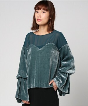 AULA AILA VELVET TOPS