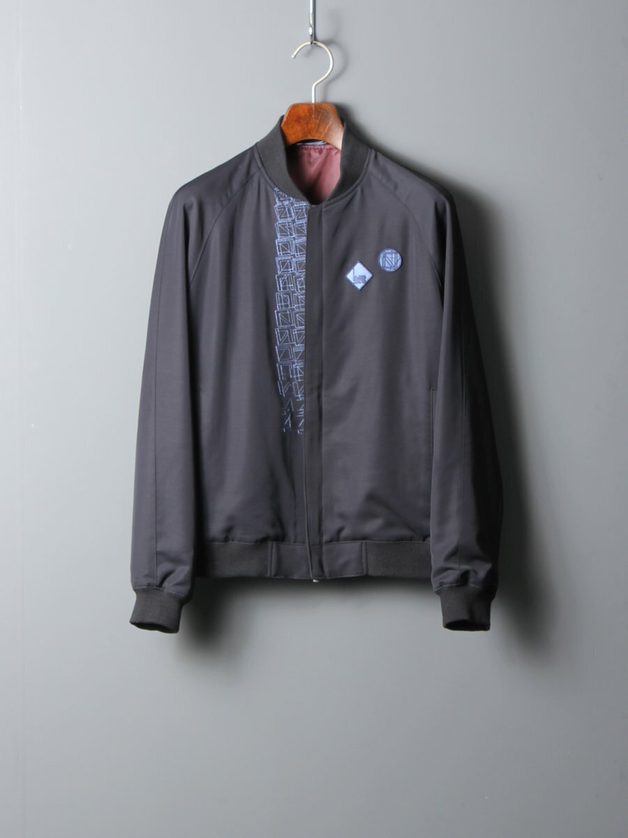 LANVIN en Bleu 刺繍入りショートブルゾン