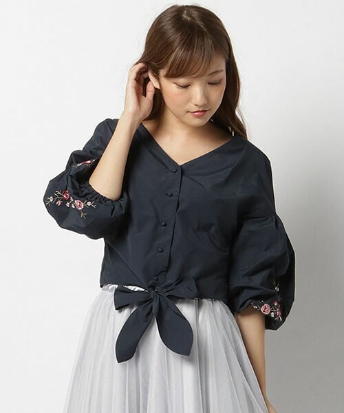 WILLSELECTION タフタ刺繍ブラウス