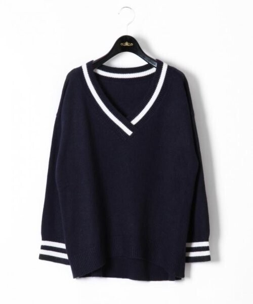 GRACE CONTINENTAL ルーズVネックトップ