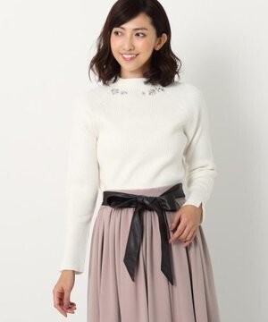 MEW'S REFINED CLOTHES 装飾ネックニットトップス
