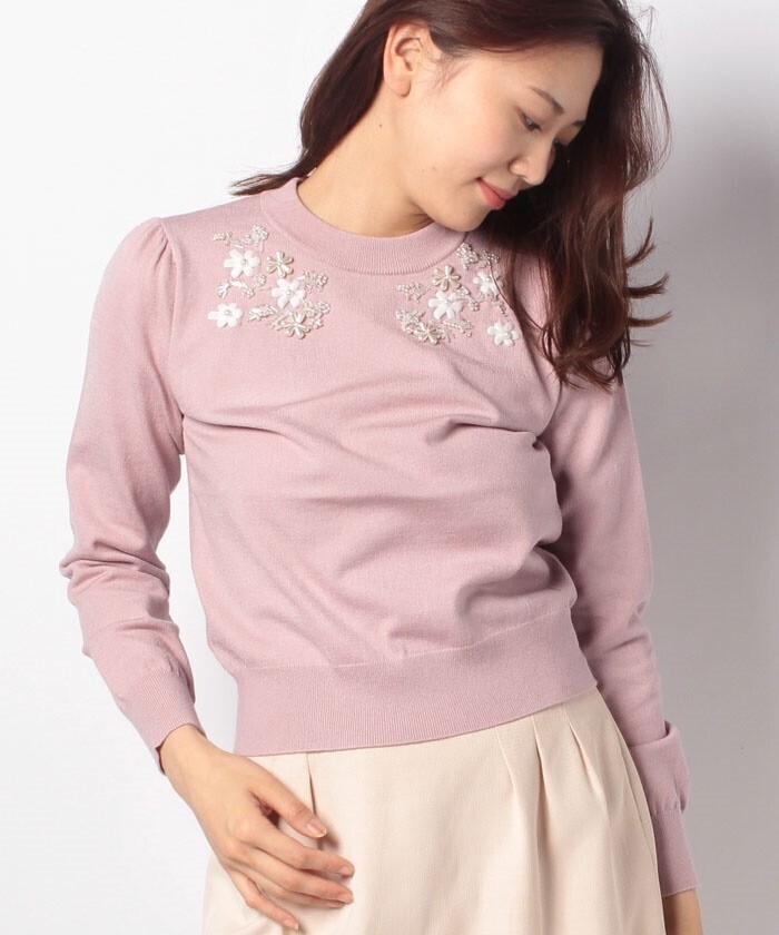 Debut de Fiore ベルベット刺繍プルオーバー