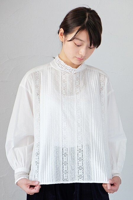 nesessaire Lace patchwork blouse(17AW)