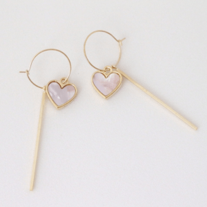 Sucre bonbon ゆらゆらハートピアス