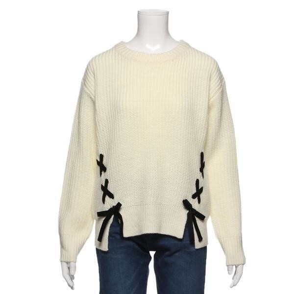 by LOVEiT レースアップリブニット