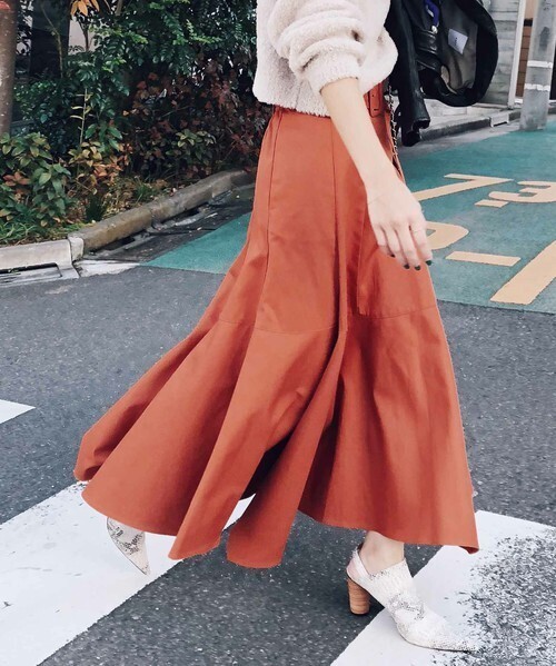 AMERI COLOR IRREGULAR HEM SKIRT