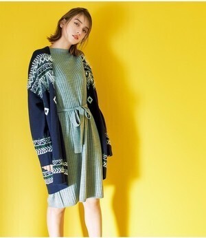 Avan Lily スノーフェザーJQニットガウン
