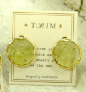 trim 【t-1043P】天然石エポピアス