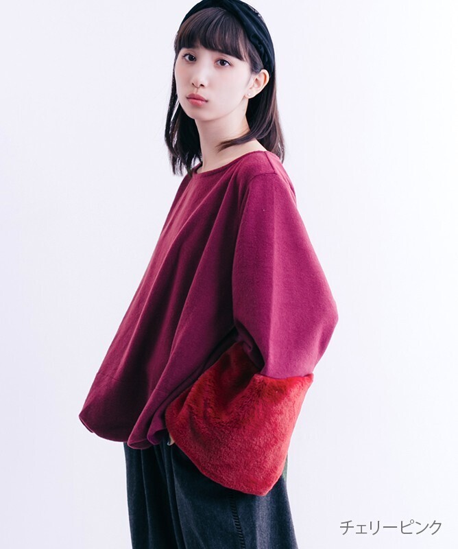 merlot 袖ファースカラップトップス