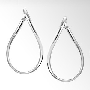 STAR JEWELRY WAVE PIERCED EARRINGS(S)
