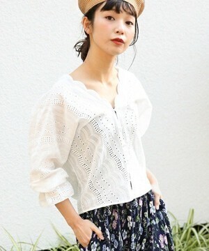 LOWRYS FARM ストライプシシュウブラウス
