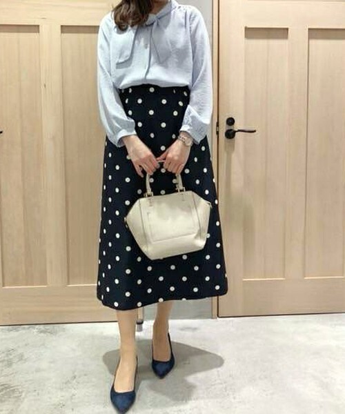 Doux archives ドット柄Aラインスカート