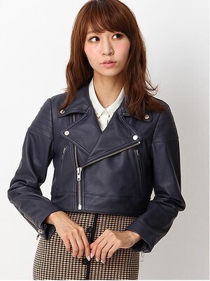 Noela レザーライダースジャケット