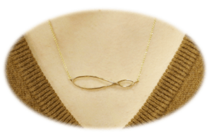 trim 【t-942N～t-944N】ラインネックレス