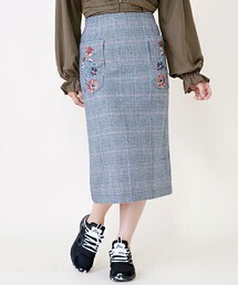 w closet グレンチェック刺繍入りスカート
