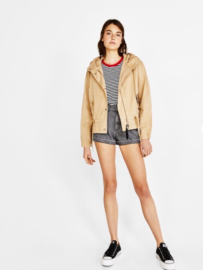 Bershka フード付きジャケット
