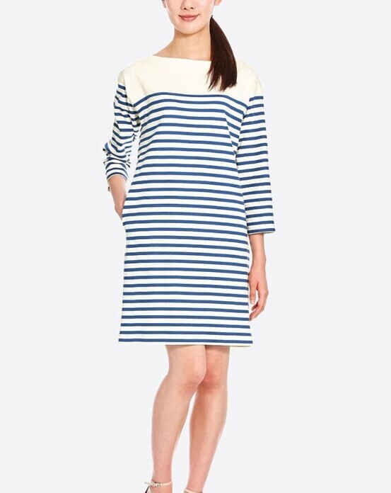 uniqlo ボーダーボートネックワンピース