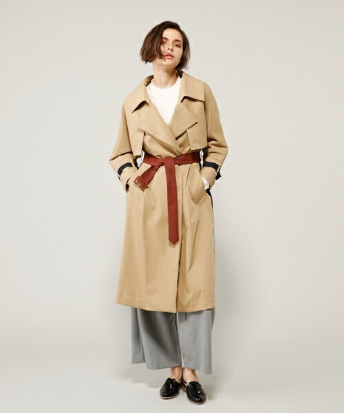 PEGGY LANA Flare York Trench