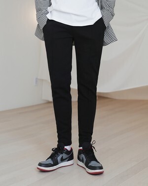 DHOLIC ウエストゴムセンタープレスパンツ