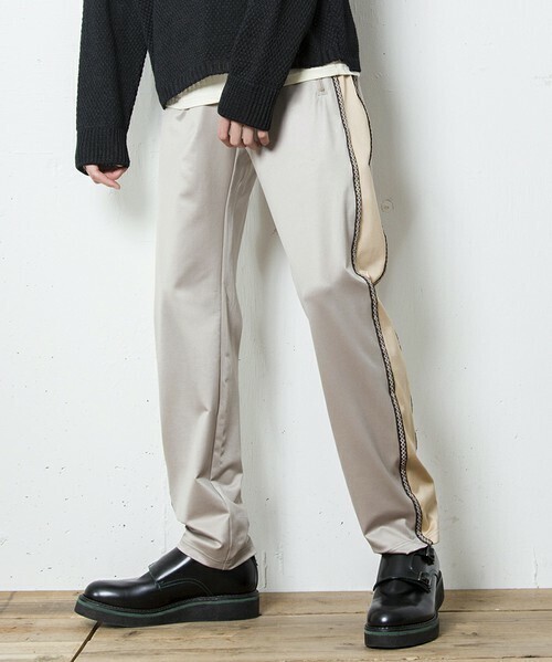 FACTOTUM ヴィーネポンチトラックパンツ