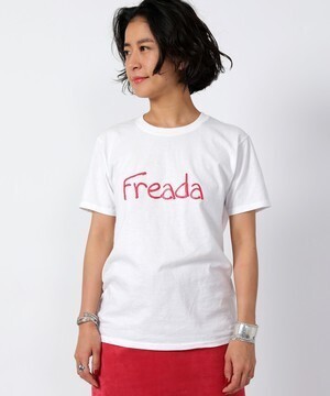 Freada プリントロゴTEE