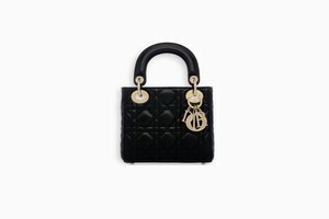 Christian Dior ブラック ラムスキン Lady Dior ミニバッグ