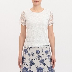 LAURA ASHLEY ショートスリーブ レース フロント アンド スリーブ トップ