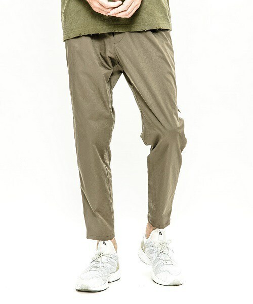 ACANTHUS stretch shaka tuck pants