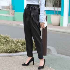 eversince リボン付ハイウエストタックパンツ