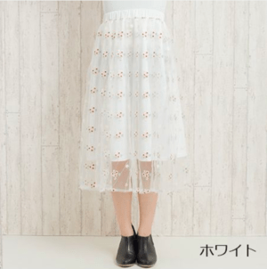 SpRay 刺繍入りチュールスカート