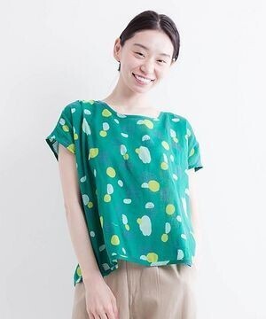 fillil ランダム水玉プリント 後ろボタンコットンカットソー
