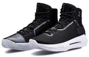 UNDER ARMOUR UA Drive 4