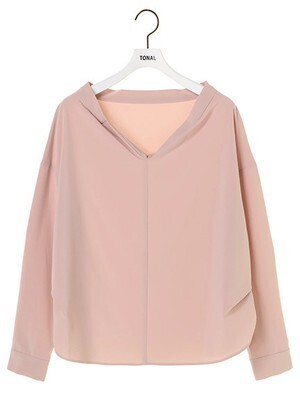 TONAL Peニュアンス衿ブラウス