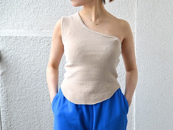 JANE SMITH CHENILLE YARN KNIT ONE SHOULDER TOPS