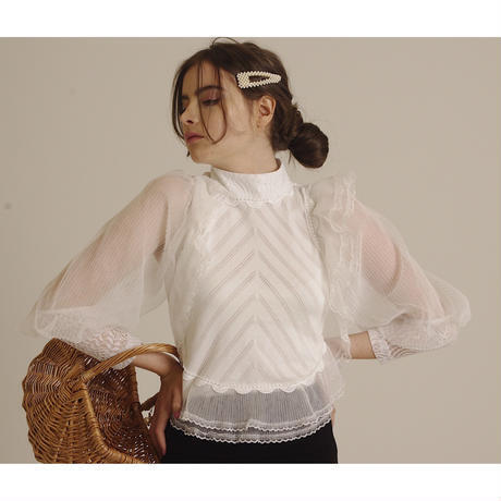 épine arm see-through frill knit tops white