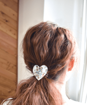 GOLDY 6170302 B　マーブルハートヘアゴム　ライトブルー