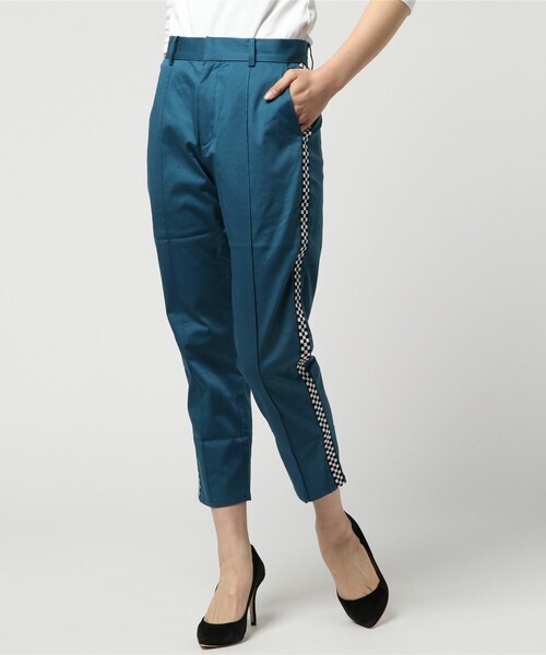 Aymmy in the batty girls SODA JEAK アンクルパンツ