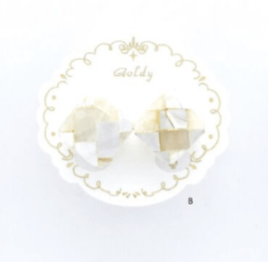 GOLDY 2180112　B ホワイトシェル イヤリング