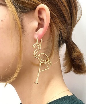 ACCOMMODE ドローイングピアス
