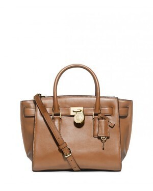 Michael Kors ミディアム トラベラー