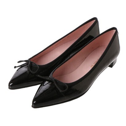 Pretty Ballerinas DEENA patent　ポインテッドシューズ