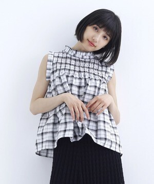 merlot タータンチェック柄ノースリーブブラウス