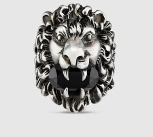 GUCCI クリスタル付き ライオンヘッド リング