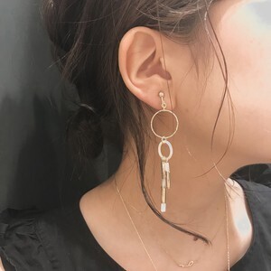 Ane Mone アシンメトリーロングイヤリング