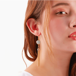Brooklyn Charm アクアマリン チェーンタッセルM フックピアス／イヤリング（BCER0407）
