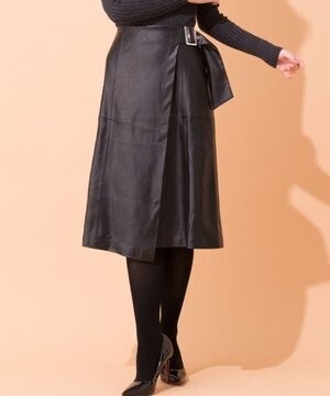 BEATRICE フェイクレザーラップスカート