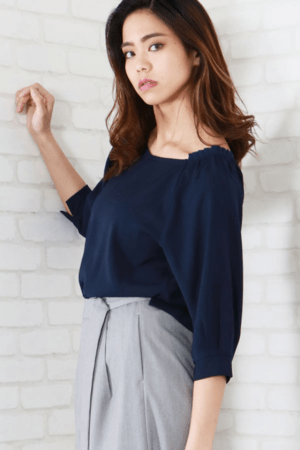 &g’aime ショルダーフリルタックブラウス(988-62226)