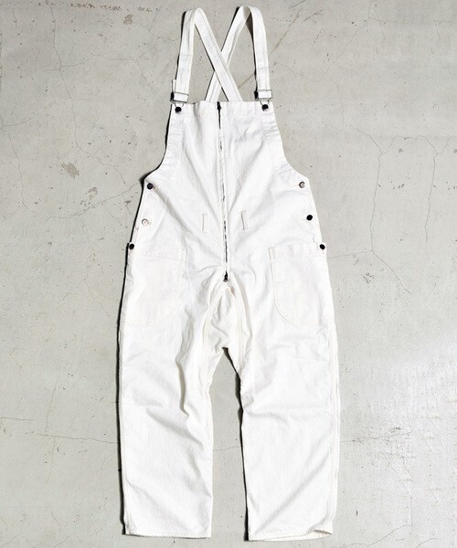AlexanderLeeChang OVERALL 18