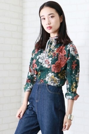 &g’aime 花柄ボウタイブラウス