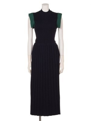 SLY SLEEVELESS PLEATS HG OP